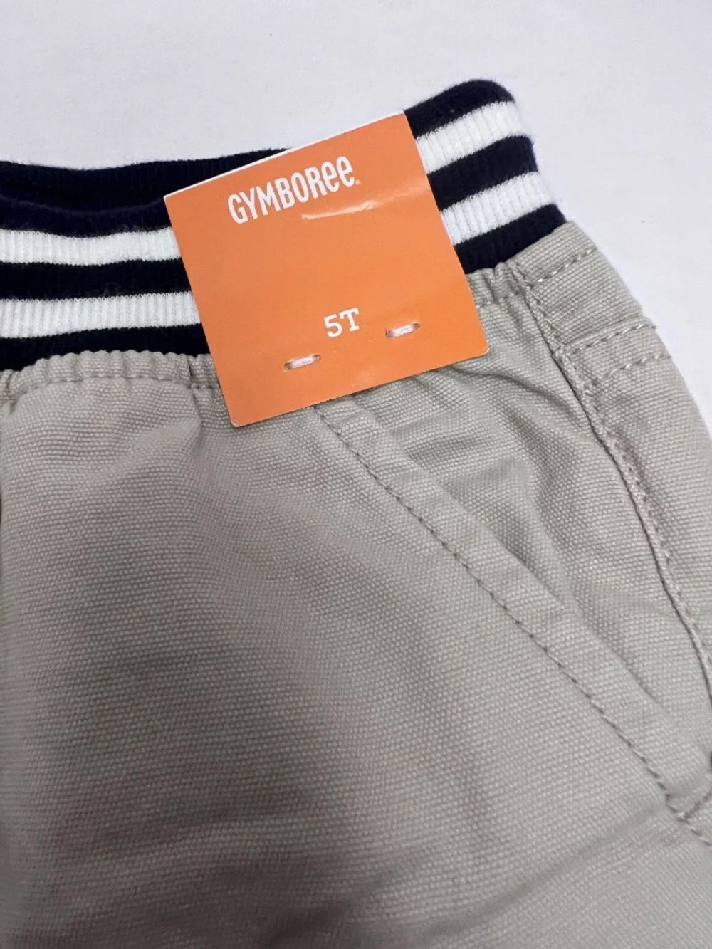 New with Tags! Gymboree boys cargo jogger pants in size 5T.